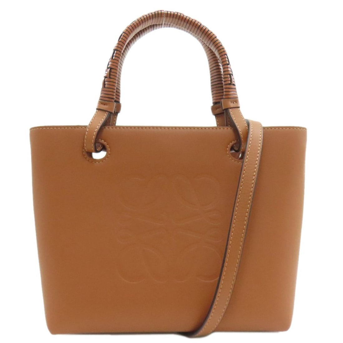 Loewe Anagram 2-Way Handbag, Calfskin, Women's: --- Catalog ---Category: SizeSize (HxWxD): 19.5cm x 28cm x 8cm / 7.67'' x 11.02'' x 3.14''Category: DesignType: HandbagColor: BrownGender: WomenMaterial: Leather Leather/Fur Type: CalfskinCategory: