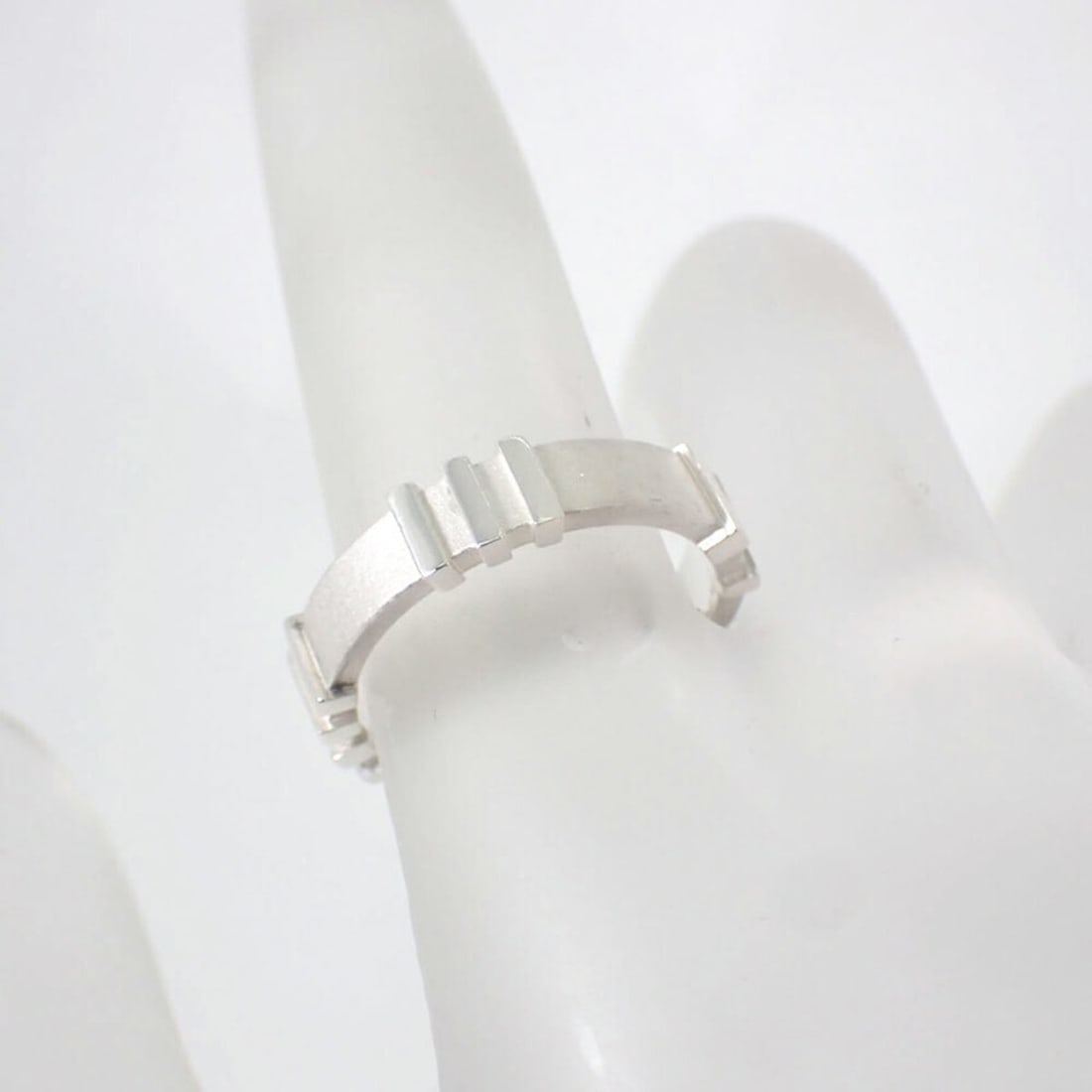 Cartier Love Ring - 9