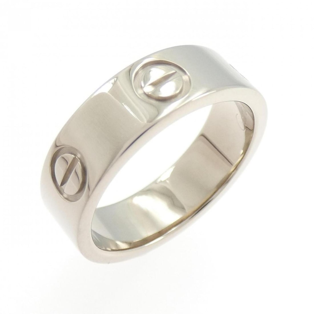 Cartier Love Ring: --- Catalog ---Category: SizeUS Size: 5.5Brand Size: 50Category: DesignType: Band ringGender: WomenMaterial: White gold (18K)Category: GeneralMPN: B4084700Brand: Cartier--- Item List ---Section: Condi