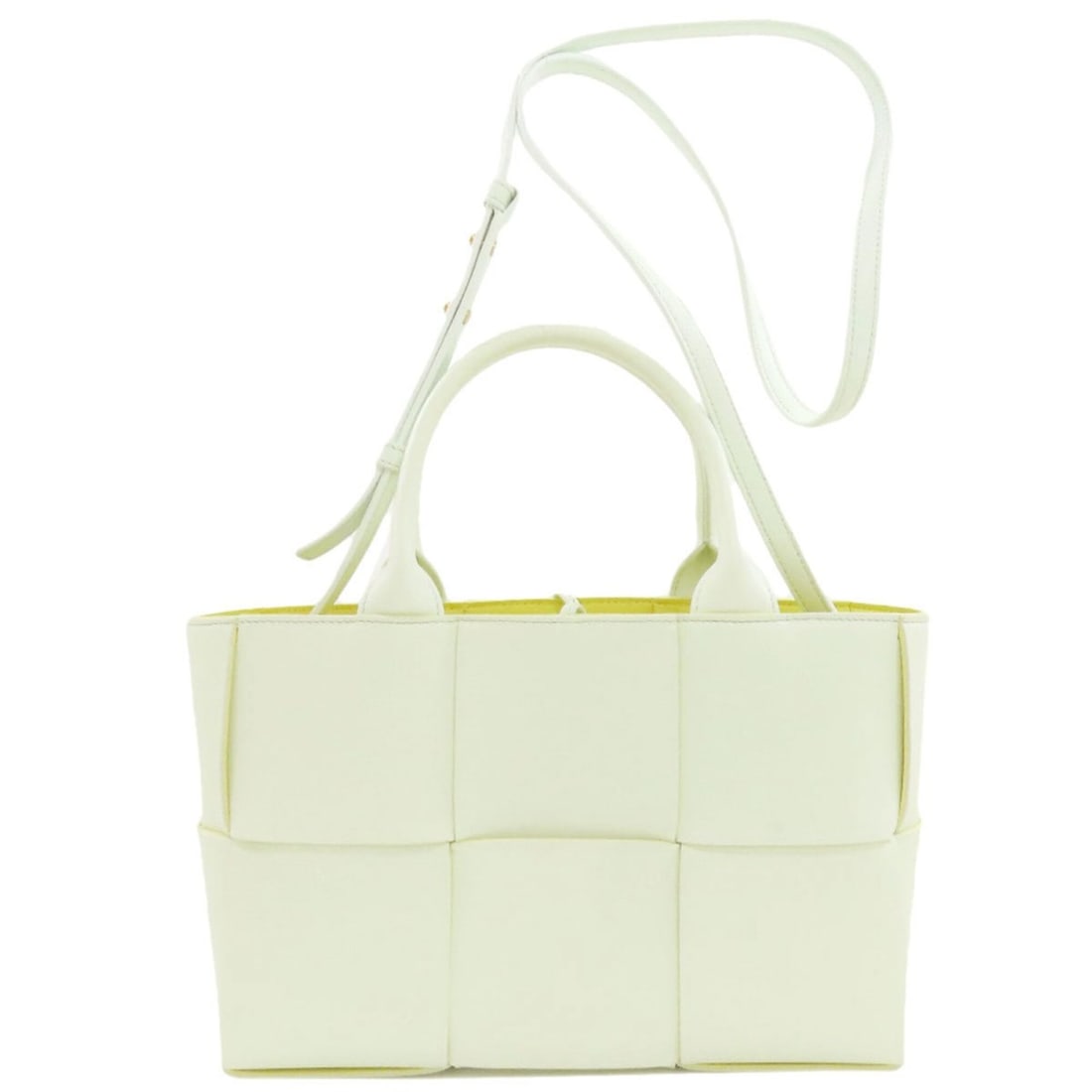 Bottega Veneta Arco 2-Way Handbag, Calfskin, Women's.: --- Catalog ---Category: SizeSize (HxWxD): 16.5cm x 29cm x 9cm / 6.49'' x 11.41'' x 3.54''Category: DesignType: Handbag, PouchColor: Green, WhiteGender: WomenMaterial: Leather Leather/Fur Type: Calfsk