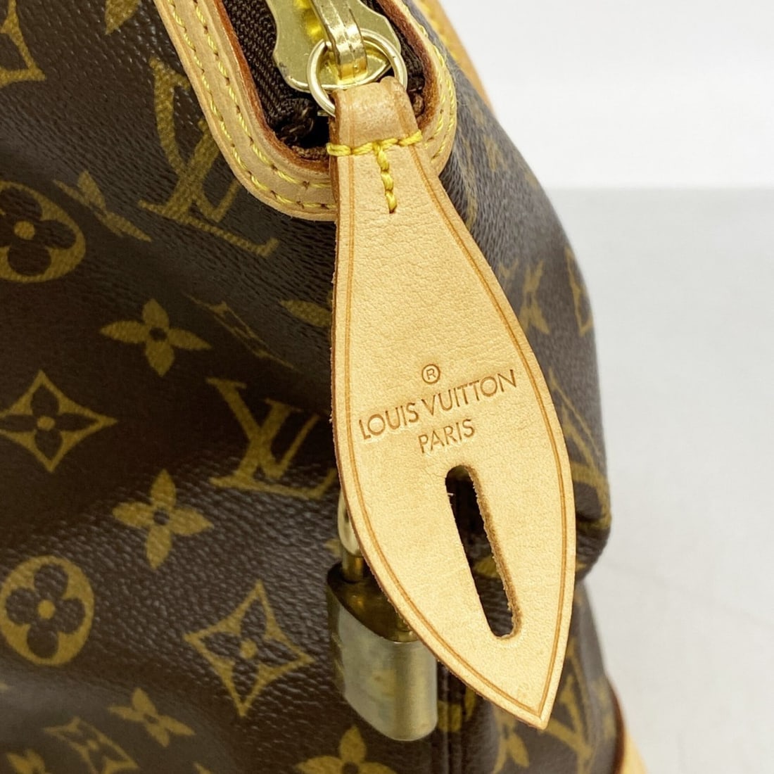 Loewe Heritage 377 79 E35 Handbag - 10