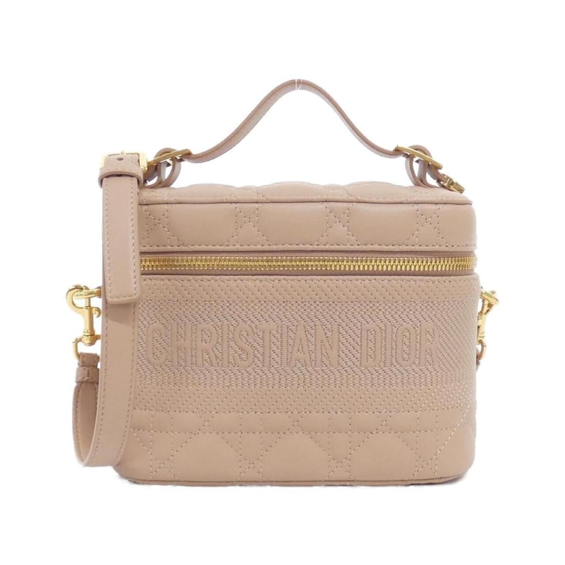 Christian Dior Travel Small Vanity S5488UNTR Handbag: --- Catalog ---Category: SizeSize (HxWxD): 13cm x 18cm x 10cm / 5.11'' x 7.08'' x 3.93''Category: DesignType: HandbagColor: PinkGender: WomenMaterial: Leather Hardware Color: GoldLeather/Fur Type: Lam