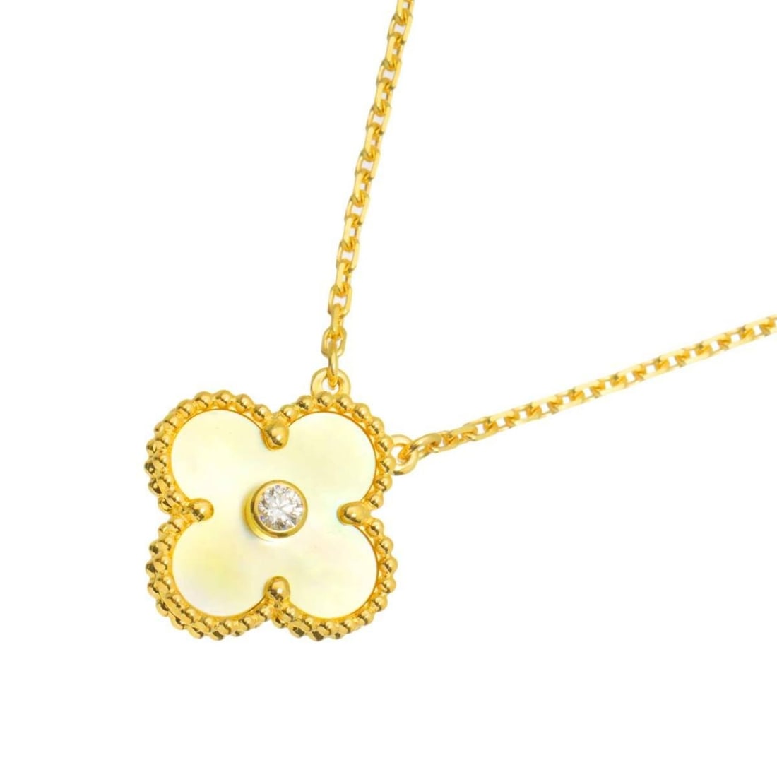 Van Cleef & Arpels Alhambra Shell Diamond Necklace, 42cm, 18K Yellow Gold 750, 2018 Limited Edition: --- Catalog ---Category: SizeWeight: 6.7g / 0.23oz.Pendant Size: 14.8mm x 14.8mm / 0.58'' x 0.58''Neck Circumference: 42 cm / 16.53''Category: DesignColor: YellowMetal: GoldStone: Diamond, ShellGender