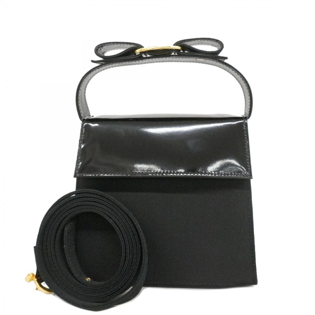 Salvatore Ferragamo Vara Canvas Leather Handbag, Black, Women's: --- Catalog ---Category: SizeSize (HxWxD): 15cm x 16.5cm x 6.5cm / 5.9'' x 6.49'' x 2.55''Category: DesignType: HandbagColor: BlackGender: WomenMaterial: Canvas , Leather Hardware Color: GoldCategory: