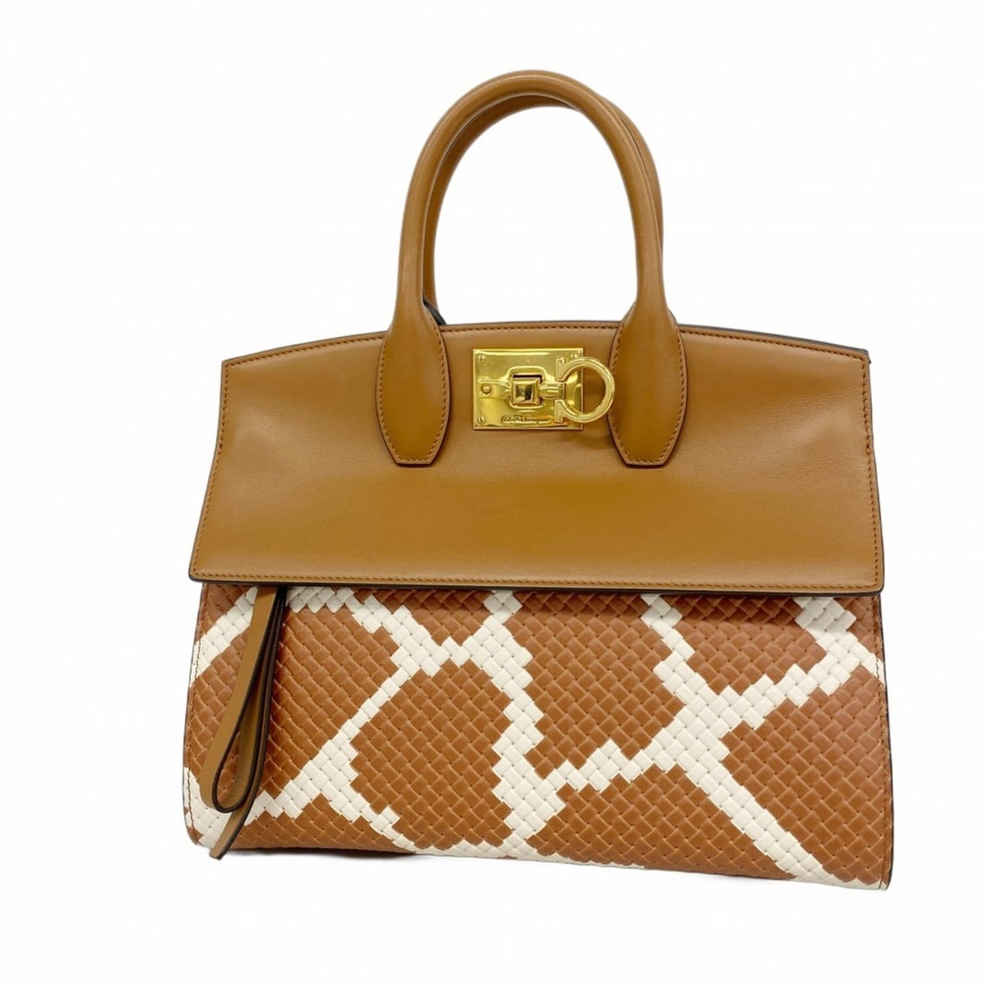 Salvatore Ferragamo Gancini Leather Handbag, Brown and White, for Women: --- Catalog ---Category: SizeSize (HxWxD): 23cm x 28cm x 15cm / 9.05'' x 11.02'' x 5.9''Category: DesignType: HandbagColor: Brown, WhiteGender: WomenMaterial: Leather Hardware Color: GoldCategory: Gen