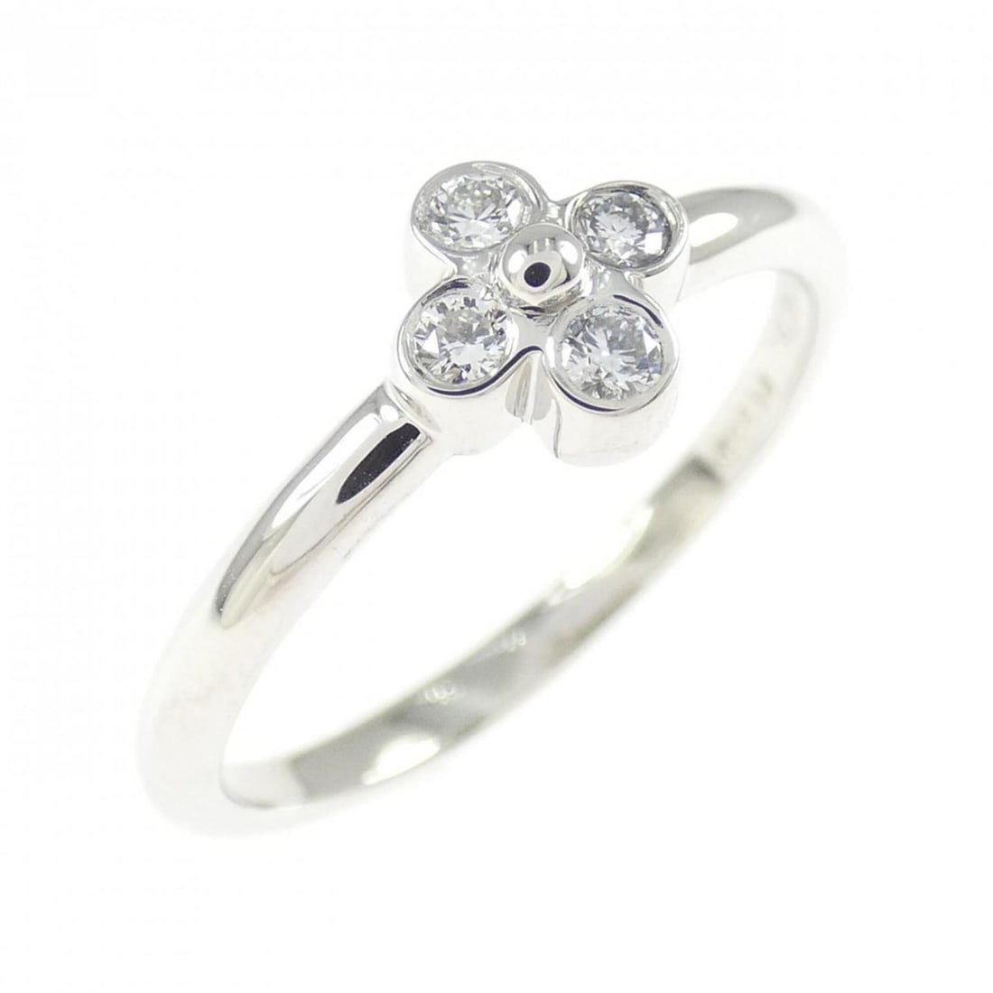 Tiffany Lace Ring: --- Catalog ---Category: SizeJP Size: 11.5US Size: 6Category: DesignType: Band ringStone: DiamondGender: WomenMaterial: Platinum 950Category: GeneralBrand: Tiffany--- Item List ---Section: ConditionRa