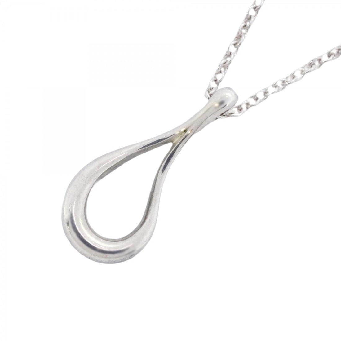 Tiffany & Co. Teardrop Necklace, Sterling Silver 925, Women's: --- Catalog ---Category: SizePendant Size: 16.9mm x 7.4mm / 0.66'' x 0.29''Neck Circumference: 41 cm / 16.14''Category: DesignGender: WomenMaterial: Silver 925Necklace Type: NecklaceCategory: GeneralB