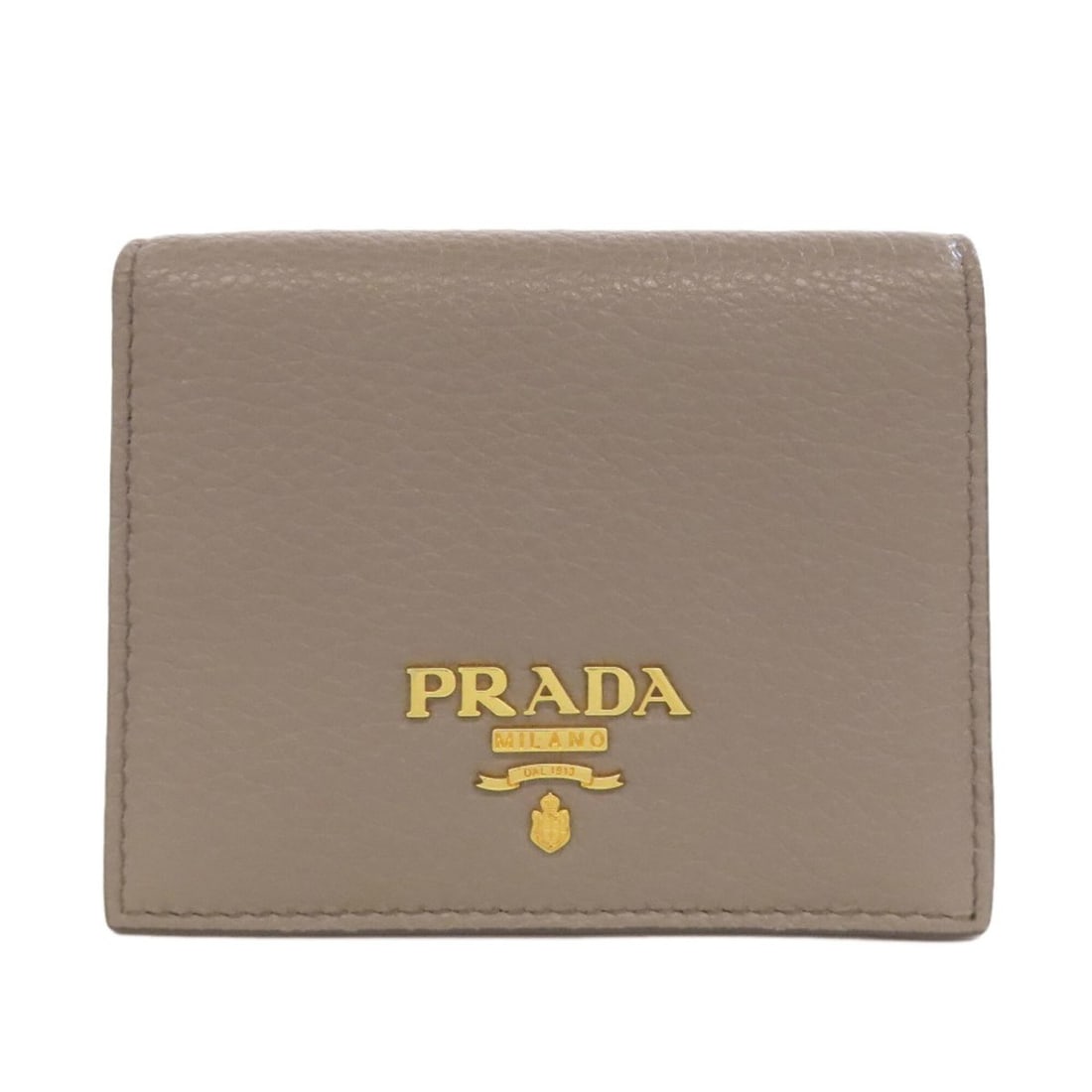Hermes In the Loop 23 Handbag, Taurillon Clemence Leather, Etoupe, B Stamp, Ladies'.: --- Catalog ---Category: SizeSize (HxWxD): 25cm x 22cm x 15cm / 9.84'' x 8.66'' x 5.9''Category: DesignType: HandbagColor: Etoupe grayGender: WomenMaterial: Taurillon clemence leather Hardware Color: 