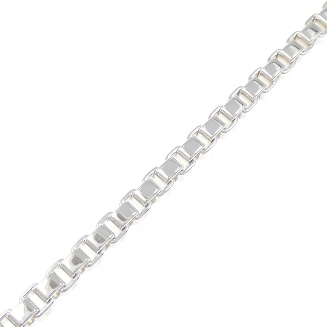 Tiffany Venetian Bracelet: --- Catalog ---Category: SizeLength: 19cm / 7.48''Category: DesignType: Charm braceletGender: WomenMaterial: Silver 925Category: GeneralBrand: Tiffany--- Item List ---Section: ConditionRanking: Rank A