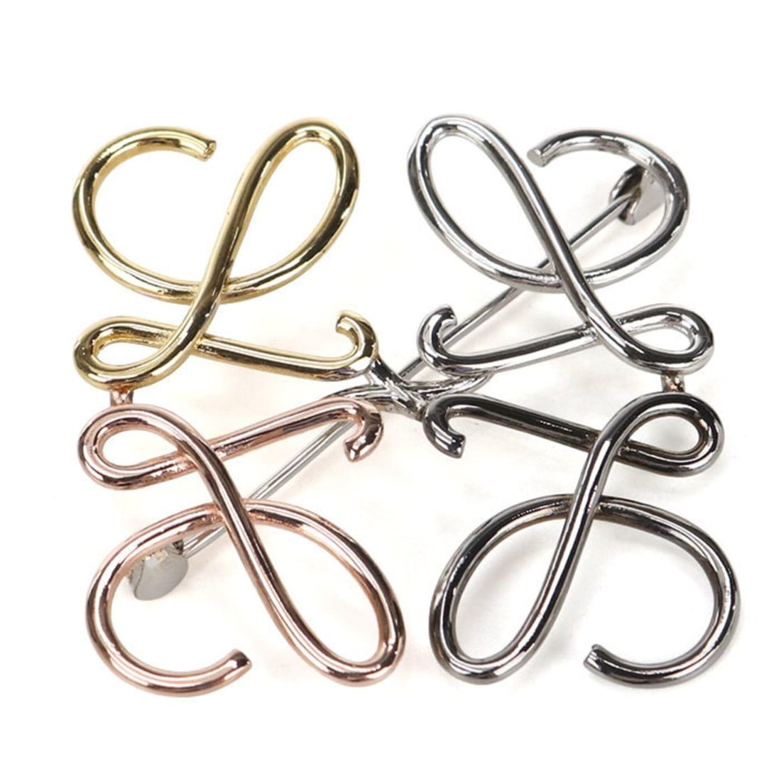LOEWE Brooch J000245X10 Anagram Women's Multicolor: --- Catalog ---Category: SizeSize (HxWxD): 5cm x 5cm / 1.96'' x 1.96''Category: DesignType: BroochColor: Multi-colorGender: WomenMaterial: MetalCategory: GeneralMPN: J000245X10Brand: Loewe--- Item Lis