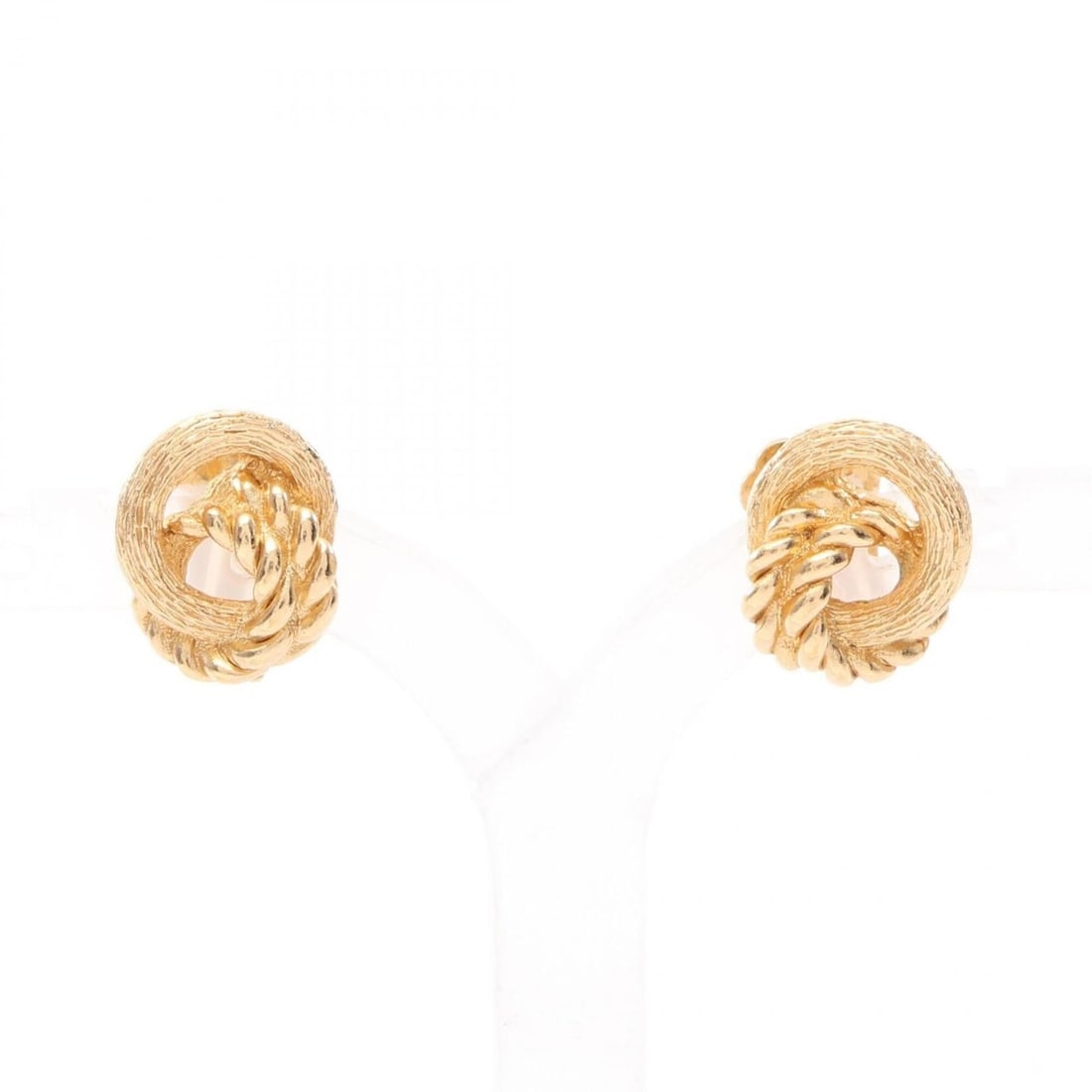 Christian Dior Twist Earrings, Gold Plated (GP), Women's, Tone: --- Catalog ---Category: SizeSize (HxWxD): 17.00mm x 13.00mm / 0.67'' x 0.51''Category: DesignType: Clip earringsColor: GoldGender: WomenMaterial: Gold platingCategory: GeneralBrand: Christian Dior---