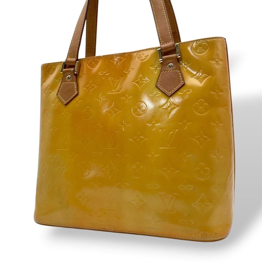 Louis Vuitton Monogram Vernis Houston Tote Bag Handbag Yellow M91004 Gold Hardware Women's E: --- Catalog ---Category: SizeSize (HxWxD): 25cm x 29cm x 14cm / 9.84'' x 11.41'' x 5.51''Category: DesignType: Handbag, Tote bagColor: YellowGender: WomenMaterial: Monogram Vernis Category: GeneralBra