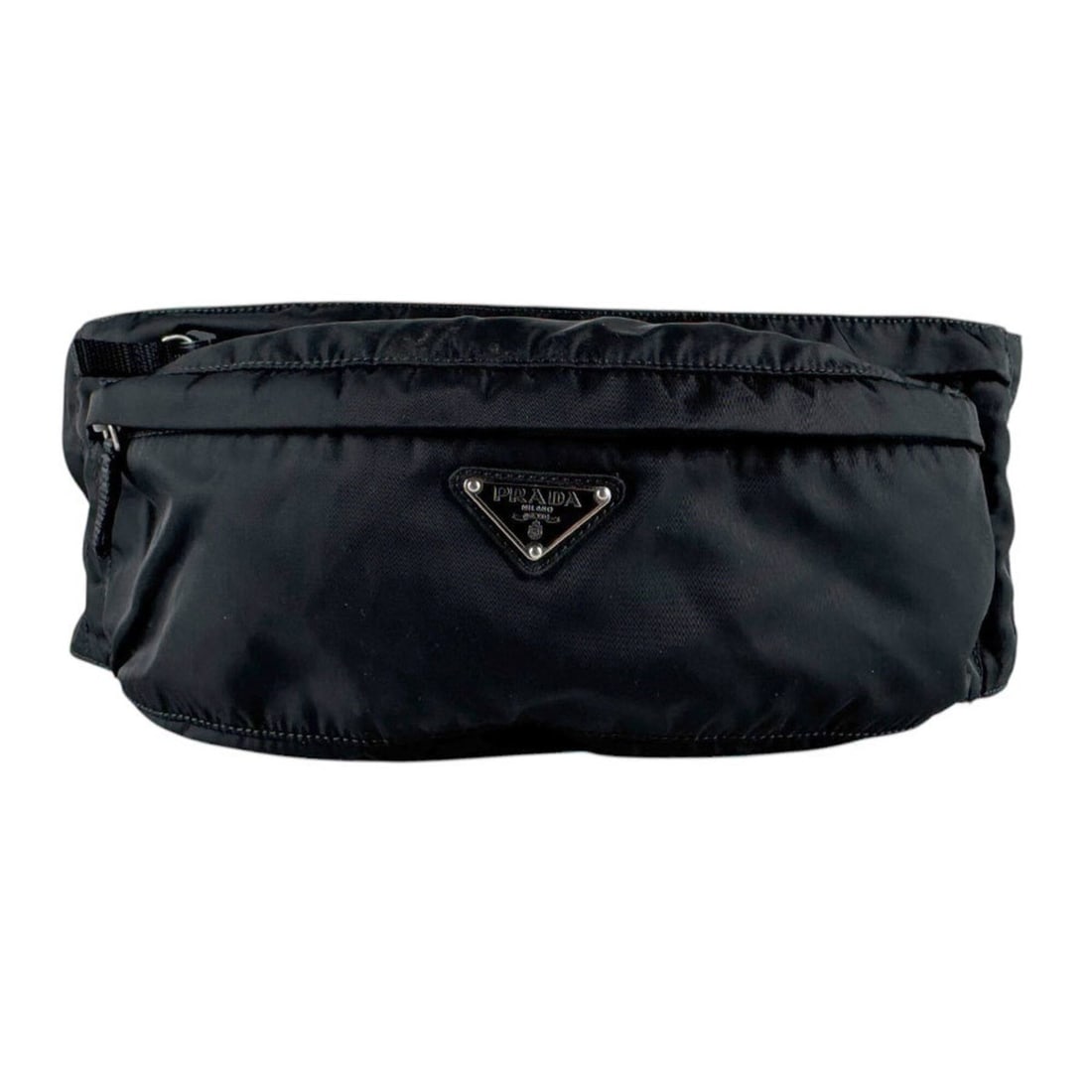 Prada PRADA Body Bag Nylon Black Silver Men's z9332: --- Catalog ---Category: SizeSize (HxWxD): 13cm x 28cm x 5cm / 5.11'' x 11.02'' x 1.96''Category: DesignType: Sling bagColor: BlackGender: MenMaterial: Nylon Category: GeneralBrand: PradaCountry of Or