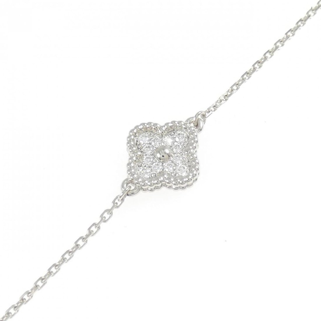 Van Cleef & Arpels Sweet Alhambra Bracelet: --- Catalog ---Category: SizeLength: 16cm - 17.5cm / 6.29'' - 6.88''Category: DesignType: Charm braceletGender: WomenMaterial: White gold (18K)Category: GeneralMPN: VCARO85600Brand: Van Cleef & Arpels
