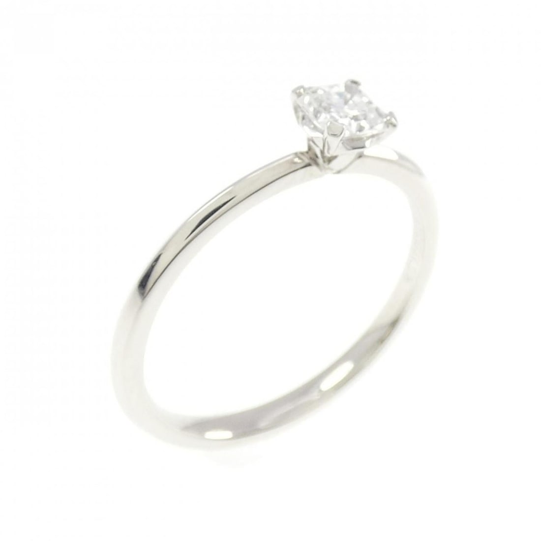 Tiffany True Ring 0.26CT: --- Catalog ---Category: SizeJP Size: 11.5US Size: 6Category: DesignType: Band ringStone: DiamondGender: WomenMaterial: Platinum 950Category: GeneralBrand: Tiffany--- Item List ---Section: ConditionRa