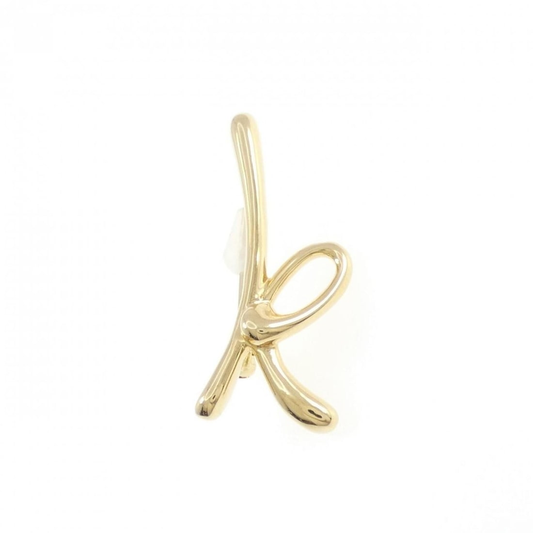 Tiffany initial brooch: --- Catalog ---Category: SizeSize (HxWxD): 3.21cm x 1.36cm / 1.26'' x 0.53''Category: DesignType: BroochColor: Yellow goldGender: WomenMaterial: Yellow gold (18K)Category: GeneralBrand: Tiffany--- Ite