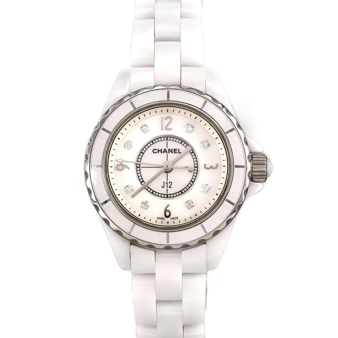 Chanel J12 29mm Ceramic 8P H2570 Quartz Watch: --- Catalog ---Category: SizeWrist Size: 17cm / 6.69''Case Diameter: 29mm / 1.14''Category: DesignType: WristwatchGender: WomenColor (Dial): WhiteMaterial (Band): CeramicMaterial (Case): CeramicCatego