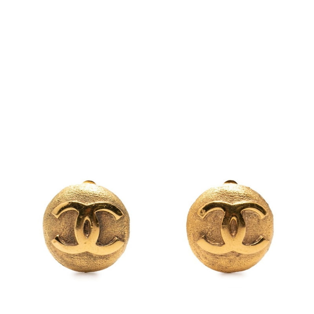 Chanel Coco Mark Vintage Round Earrings, Gold Plated, Women's CHANEL: --- Catalog ---Category: SizeSize (HxWxD): 24.00mm x 23.60mm / 0.94'' x 0.93''Category: DesignType: Clip earringsColor: GoldGender: WomenCategory: GeneralBrand: Chanel--- Item List ---Section: Conditi