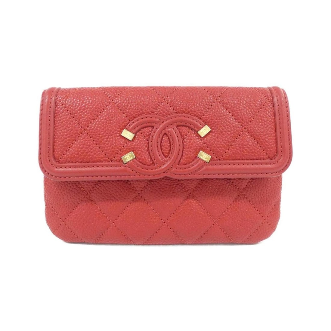 Chanel handbag pouch: --- Catalog ---Category: SizeSize (HxWxD): 10cm x 15.5cm x 1cm / 3.93'' x 6.1'' x 0.39''Category: DesignType: Handbag, PouchColor: Red colorMaterial: Grained Calfskin Category: GeneralBrand: Chanel---