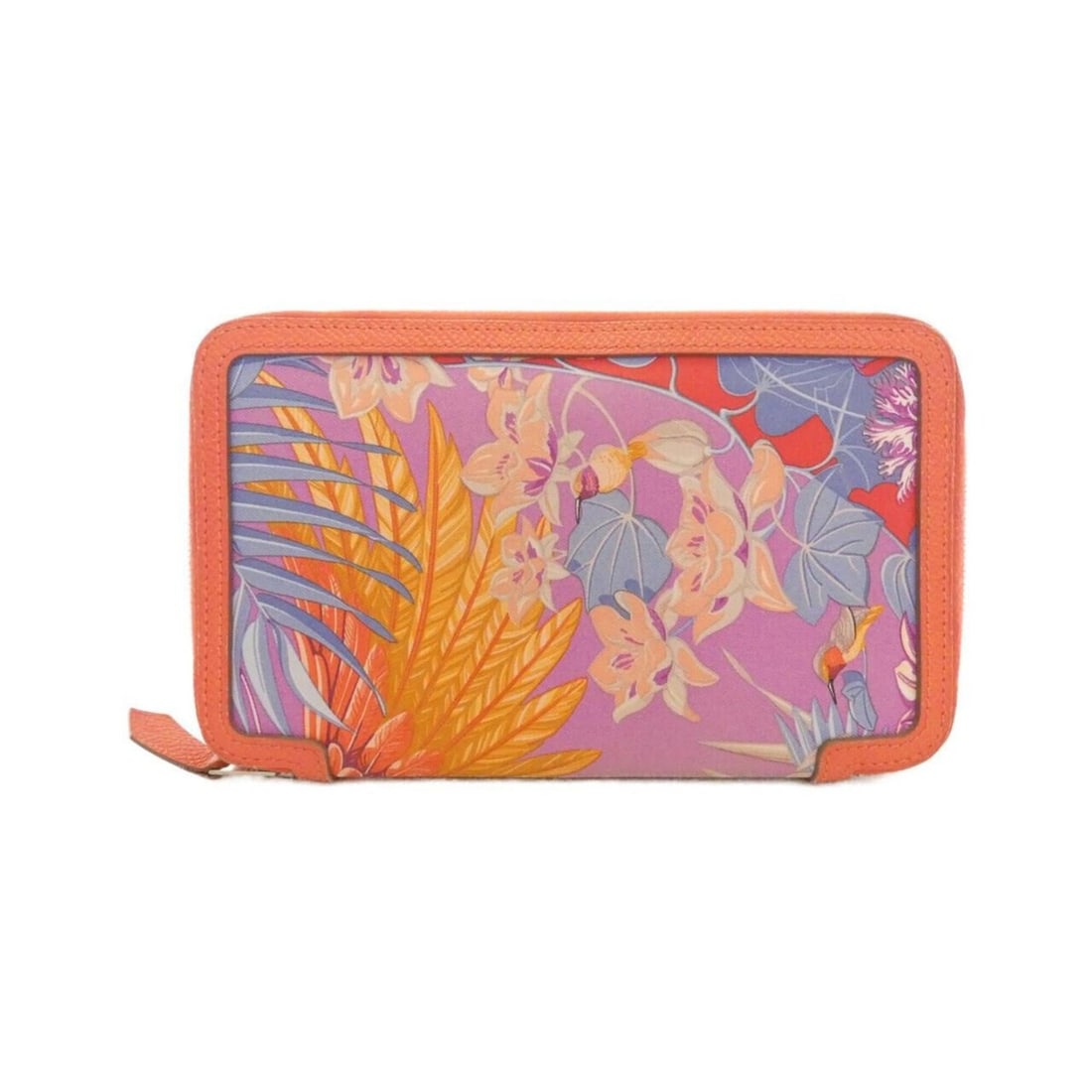 Hermes Flamingo Party Soie Coeur 068972CK Wallet: --- Catalog ---Category: SizeSize (HxWxD): 11cm x 17cm x 1cm / 4.33'' x 6.69'' x 0.39''Category: DesignType: Long wallet (bi-fold)Color: Cyclamen, Pink, Rose jaipurGender: WomenMaterial: Epsom leather