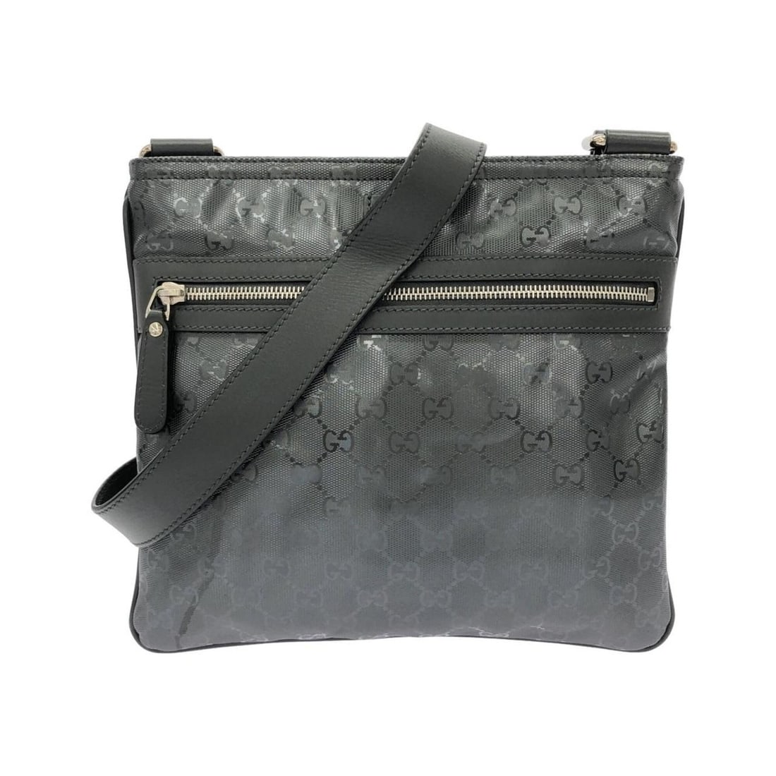 Gucci 295257 FU49N Shoulder Bag: --- Catalog ---Category: SizeSize (HxWxD): 25cm x 28cm x 1cm / 9.84'' x 11.02'' x 0.39''Category: DesignType: Shoulder bagColor: Dark gray, GrayGender: Women,MenMaterial: GG Imprimé Category: General