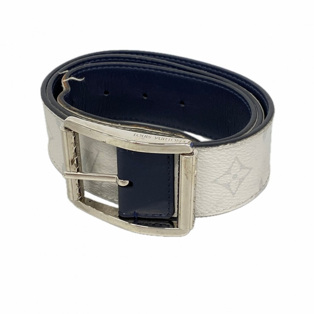 Louis Vuitton Monogram White Belt, Ceinture Reverso M0003, White, Men's: --- Catalog ---Category: SizeLength: 87cm - 97cm / 34.25'' - 38.18''Category: DesignType: Standard beltColor: WhiteGender: MenCategory: GeneralMPN: M0003Brand: Louis Vuitton--- Item List ---Section: C