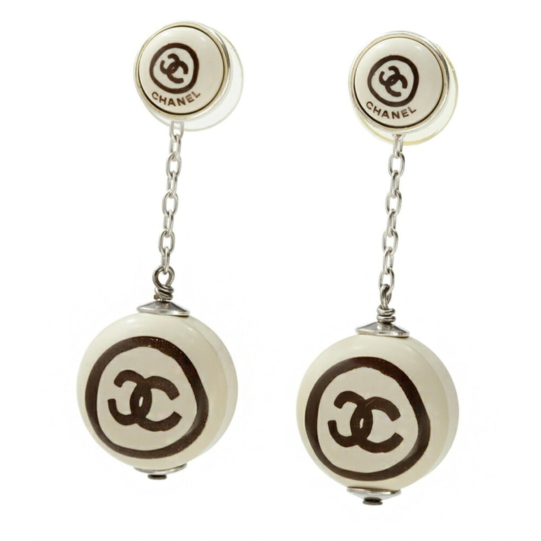 Chanel Coco Mark Earrings 00T Dancing: --- Catalog ---Category: SizeSize (HxWxD): 50.00mm x 17.00mm / 1.97'' x 0.67''Category: DesignType: Stud earringsColor: Brown, IvoryGender: WomenMaterial: Metal, PlasticCategory: GeneralMPN: 00TBrand: