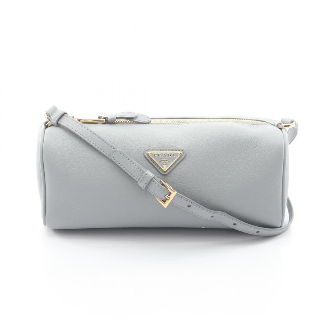 Prada SOFT GRAIN Shoulder Bag/Handbag, Leather, Women's, Blue, 1BC239: --- Catalog ---Category: SizeSize (HxWxD): 10cm x 22cm x 7.5cm / 3.93'' x 8.66'' x 2.95''Category: DesignType: Handbag, Shoulder bagColor: Blue, Light blue grayGender: WomenMaterial: Leather Category: