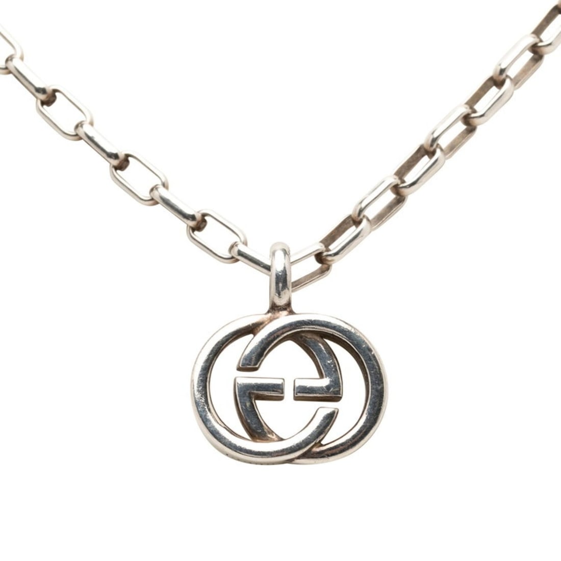 Gucci Interlocking GG Logo Pendant Necklace, Silver SV925, Women's GUCCI: --- Catalog ---Category: SizePendant Size: 23mm x 2mm / 0.9'' x 0.07''Neck Circumference: 50.5 cm / 19.88''Category: DesignColor: SilverGender: WomenMaterial: Silver 925Necklace Type: NecklaceCategory