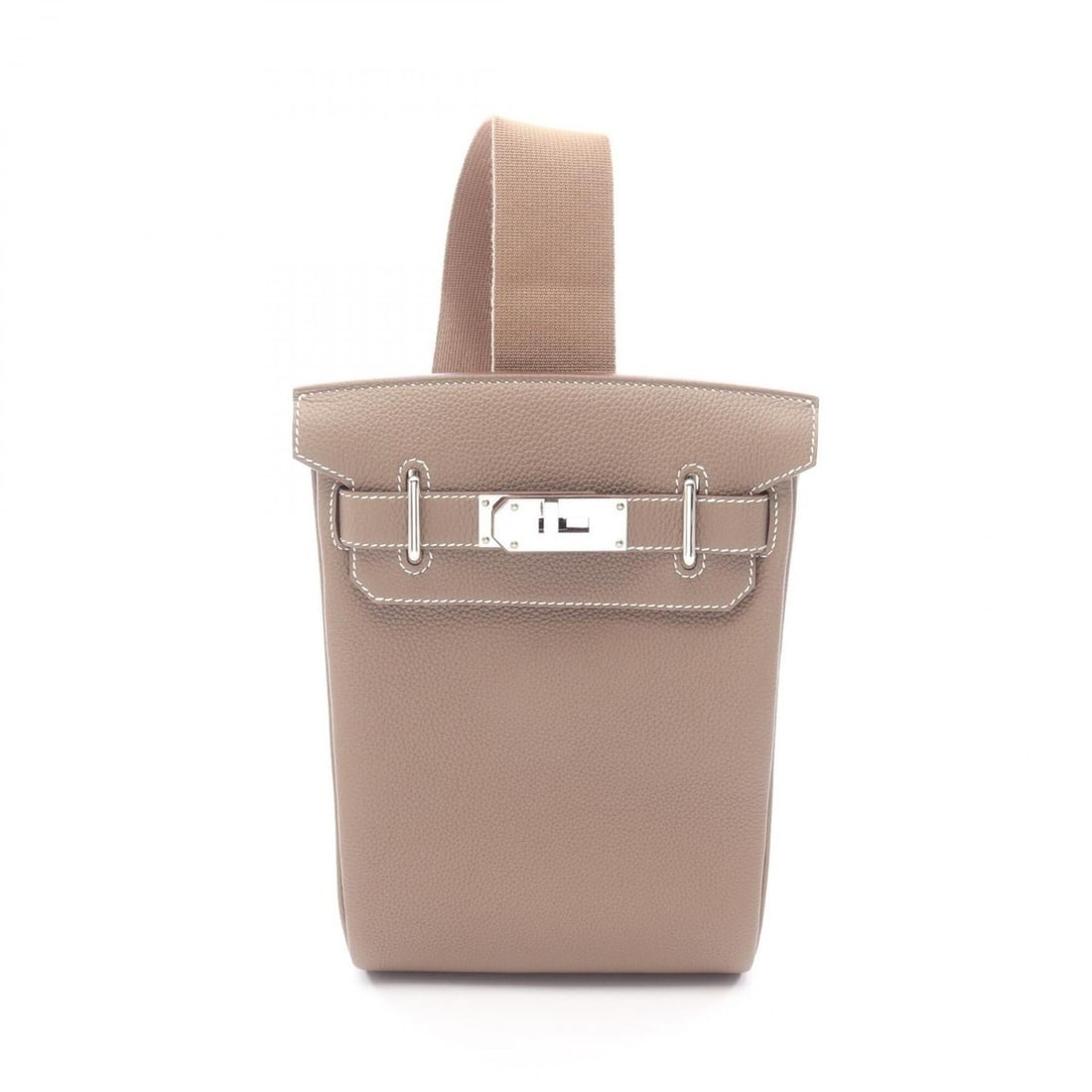 Hermes Kelly Akkad PM Waist Bag, Body Handbag, Leather, Togo Men's/Women's, Gray: --- Catalog ---Category: SizeSize (HxWxD): 27cm x 18cm x 8cm / 10.62'' x 7.08'' x 3.14''Category: DesignType: Fanny pack, HandbagColor: Etoupe gray, GrayGender: Men,WomenMaterial: Togo leather , Leath