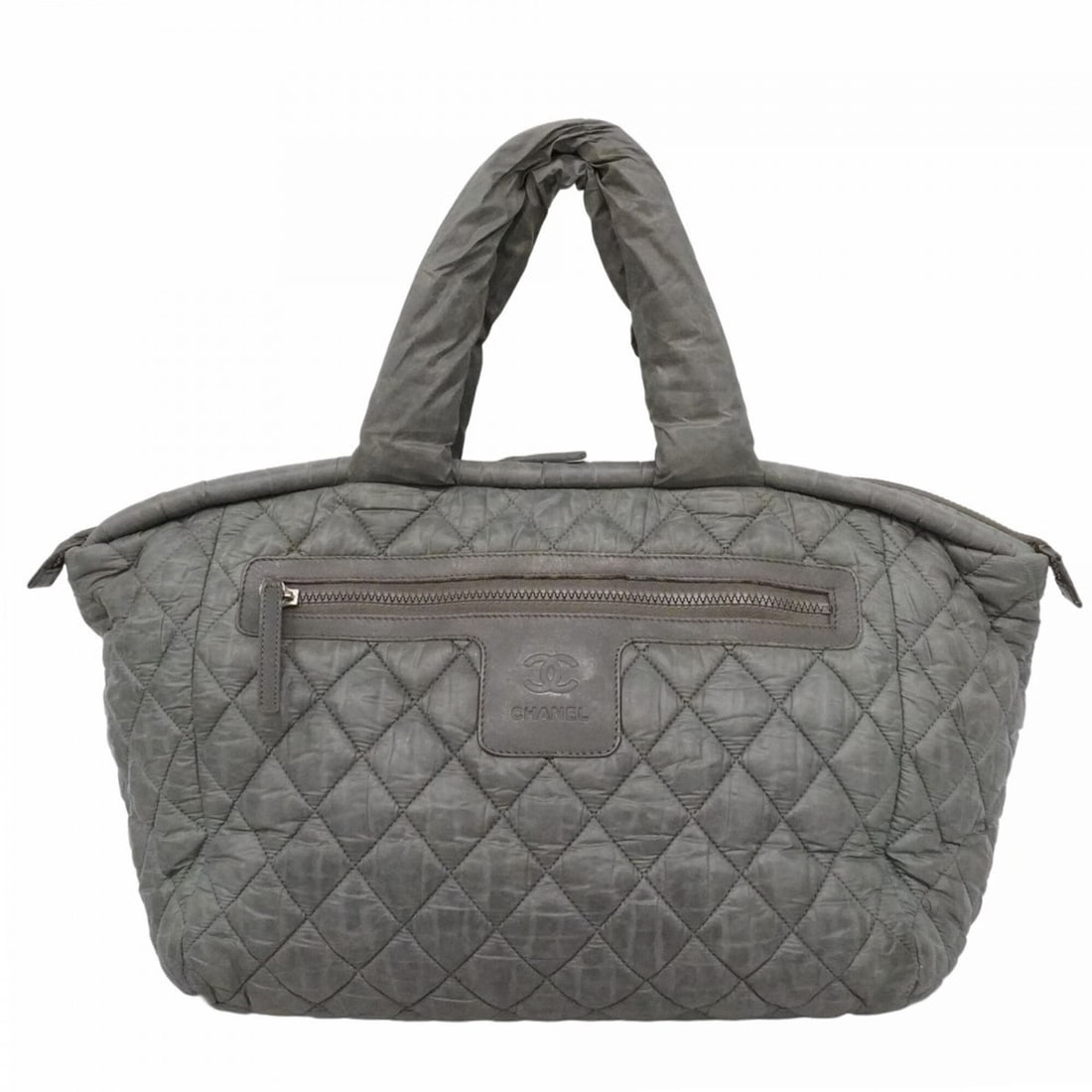Chanel Coco Cocoon Nylon Handbag, Gray, Women's, P2779867: --- Catalog ---Category: SizeSize (HxWxD): 27cm x 36cm x 17cm / 10.62'' x 14.17'' x 6.69''Category: DesignType: HandbagColor: GrayGender: WomenMaterial: Nylon Hardware Color: SilverCategory: GeneralBr