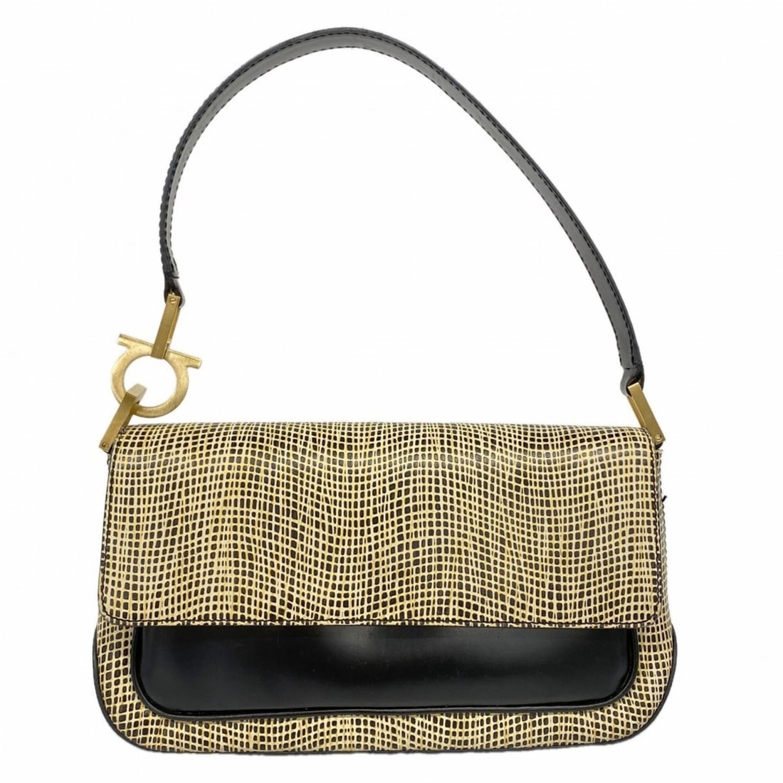 Salvatore Ferragamo Gancini Leather Handbag, Black, Women's: --- Catalog ---Category: SizeSize (HxWxD): 14cm x 25cm x 7cm / 5.51'' x 9.84'' x 2.75''Category: DesignType: HandbagColor: BlackGender: WomenMaterial: Leather Hardware Color: GoldCategory: GeneralBran