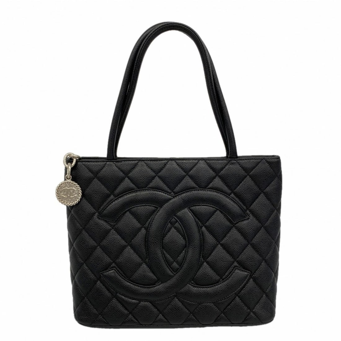 Chanel Tote Bag, Reissue Tote, Caviar Leather, Black, Women's: --- Catalog ---Category: SizeSize (HxWxD): 24cm x 29cm x 14.5cm / 9.44'' x 11.41'' x 5.7''Category: DesignType: Tote bagColor: BlackGender: WomenMaterial: Grained Calfskin Hardware Color: SilverCatego