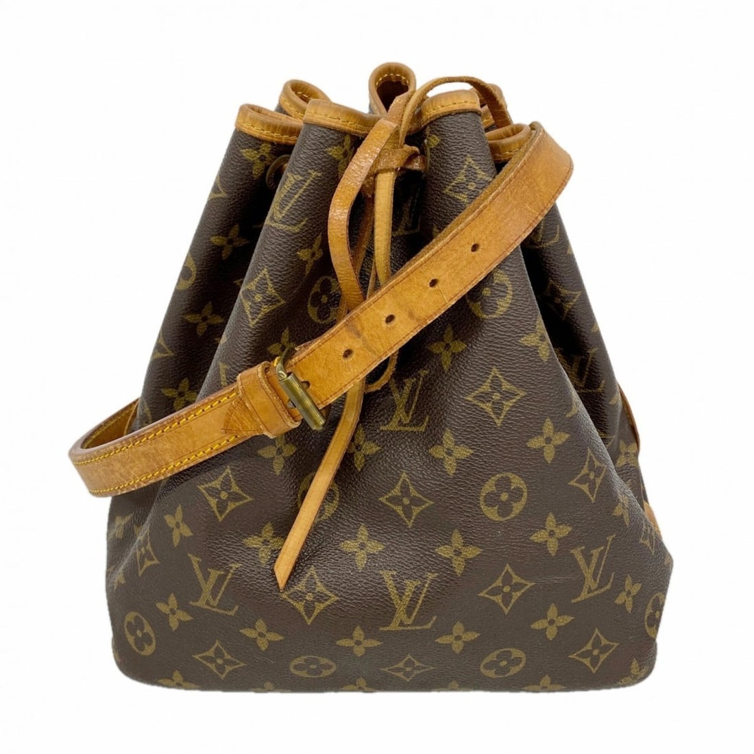 Louis Vuitton Monogram Petit Noé Shoulder Bag M42226 Brown Women's: --- Catalog ---Category: SizeSize (HxWxD): 27cm x 24cm x 18cm / 10.62'' x 9.44'' x 7.08''Category: DesignType: Shoulder bagColor: BrownGender: WomenCategory: GeneralMPN: M42226Brand: Louis Vuitton--- 