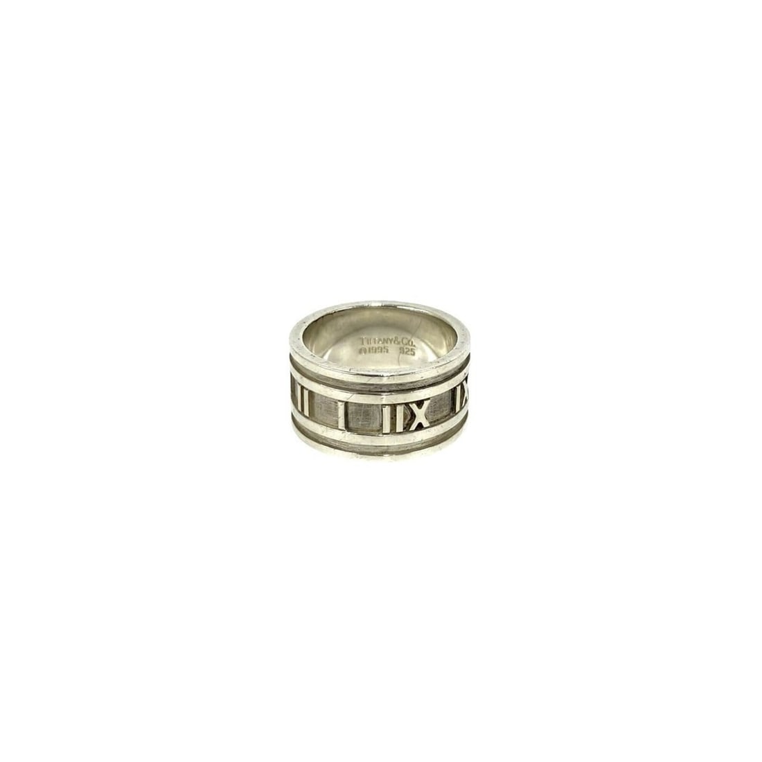 TIFFANY&Co. Tiffany Wide Atlas Sterling Silver 925 Ring, Men's Accessory, 33030: --- Catalog ---Category: SizeJP Size: 18US Size: 9Category: DesignType: Band ringColor: SilverGender: MenMaterial: Silver 925Category: GeneralBrand: Tiffany--- Item List ---Section: ConditionRanking: 