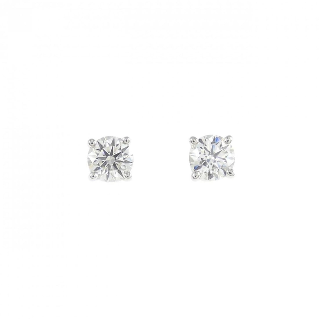 Tiffany Solitaire Earrings: --- Catalog ---Category: SizeSize (HxWxD): 3.70mm x 3.60mm / 0.15'' x 0.14''Category: DesignType: Stud earringsGender: WomenMaterial: Platinum 950Category: GeneralBrand: Tiffany--- Item List ---Sectio
