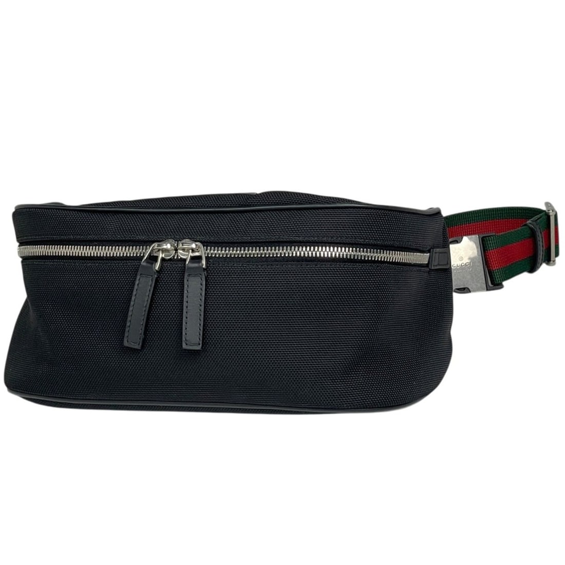 Gucci GUCCI Sherry Line Waist Bag Body Nylon Black 630920 Women's: --- Catalog ---Category: SizeSize (HxWxD): 15cm x 25cm x 12cm / 5.9'' x 9.84'' x 4.72''Category: DesignType: Fanny pack, Sling bagColor: BlackGender: WomenMaterial: Nylon Category: GeneralMPN: 630920B