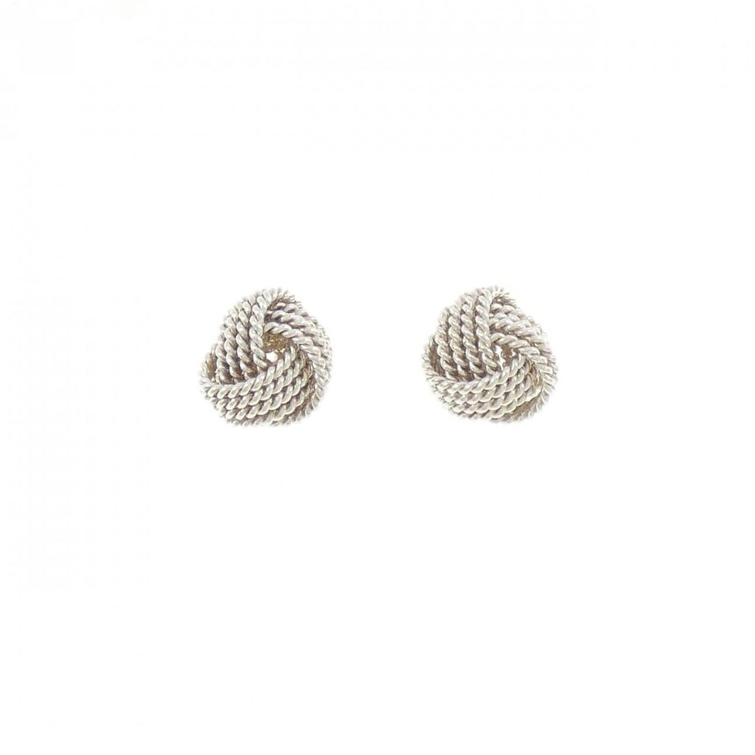 Tiffany Twist Knot Earrings: --- Catalog ---Category: SizeWeight: 2.9g / 0.1oz.Size (HxWxD): 8.60mm x 9.40mm / 0.34'' x 0.37''Category: DesignType: Stud earringsGender: WomenMaterial: Silver 925Category: GeneralLine: KnotBrand: T