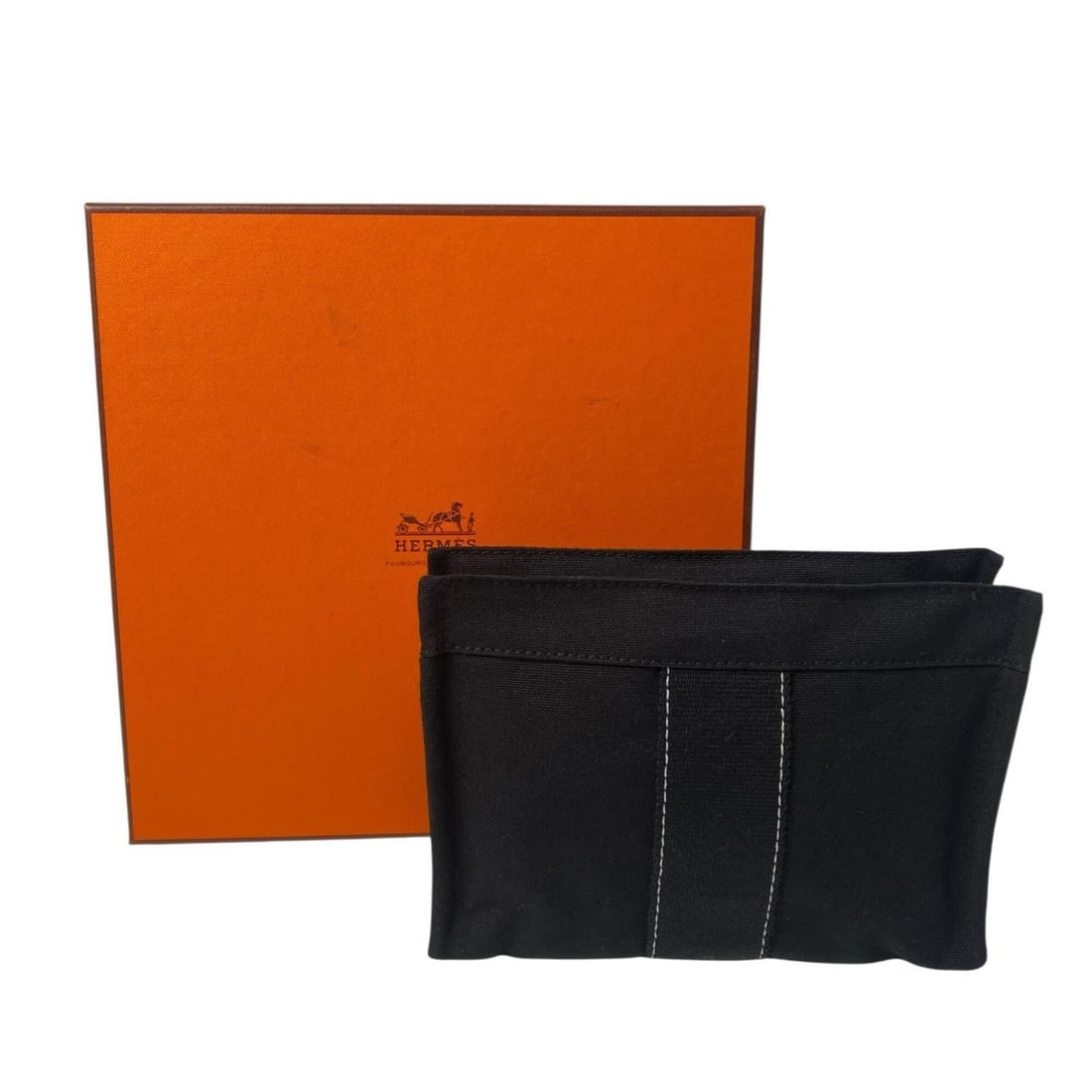 Hermes Deauville Pouch, Black, Women's: --- Catalog ---Category: SizeSize (HxWxD): 13cm x 19cm x 7cm / 5.11'' x 7.48'' x 2.75''Category: DesignType: PouchColor: BlackGender: WomenMaterial: Cotton Category: GeneralBrand: Hermes--- Item List 