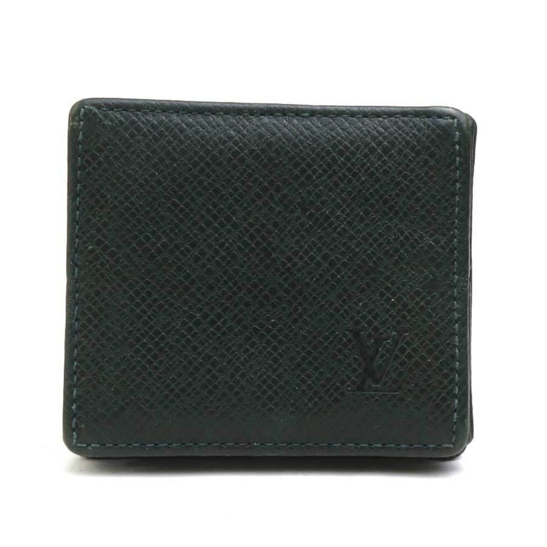 Louis Vuitton LOUIS VUITTON Wallet/Coin Purse Taiga Porte Monnaie Boite Dark Green Men's M30384: --- Catalog ---Category: SizeSize (HxWxD): 7cm x 8cm x 1.5cm / 2.75'' x 3.14'' x 0.59''Category: DesignType: Coin purse/coin caseColor: Dark greenGender: MenMaterial: Taiga leather Category: GeneralMP