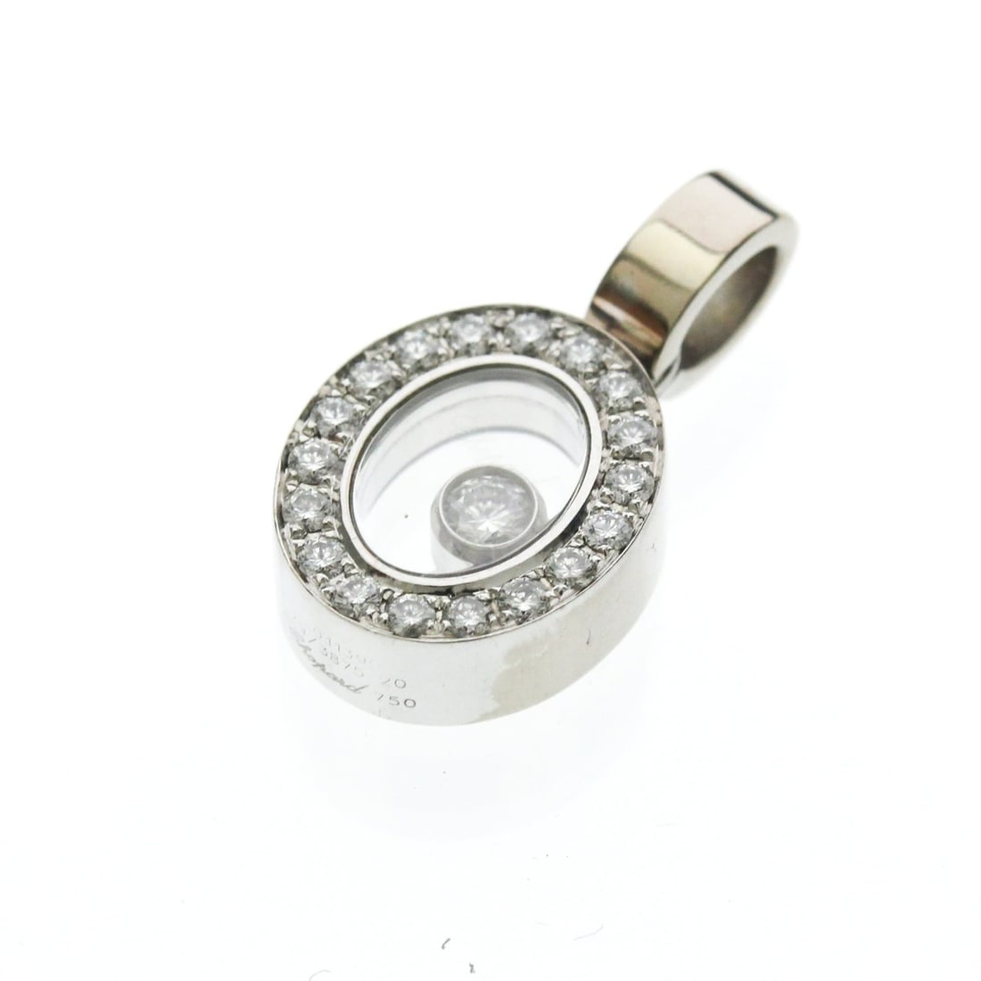 Chopard Happy Diamonds Pendant Top 79/3875 White Gold (18K) Diamond Men,Women Fashion Pendant: --- Catalog ---Category: SizeWeight: 2.8g / 0.09oz.Pendant Size: 10mm x 8.5mm / 0.39'' x 0.33''Category: DesignColor: SilverMetal: White GoldStone: DiamondStyle: FashionGender: Men,WomenMaterial: Whit