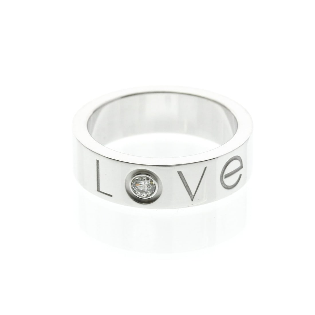 Cartier Love Ring 1P Diamond Christmas Limited Edition White Gold (18K) Fashion Diamond Band Ring: --- Catalog ---Category: SizeWidth: 5mm / 0.2''Weight: 9.6g / 0.33oz.JP Size: 12US Size: 6Brand Size: 52Category: DesignType: Band ringColor: SilverMetal: White GoldStone: DiamondStyle: FashionGender: