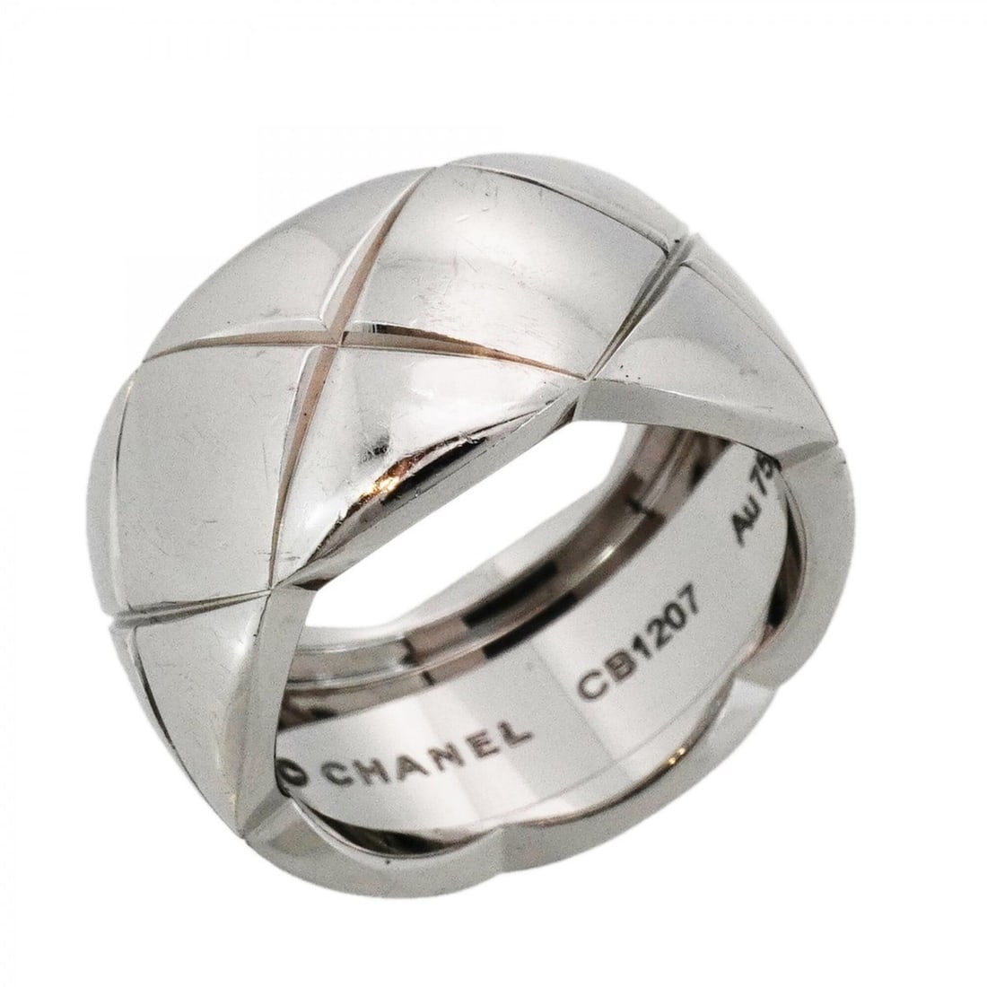 Chanel Coco Crush Large Ring, 18K White Gold, Size #53, Women's: --- Catalog ---Category: SizeUS Size: 6.5Brand Size: 53Category: DesignType: Band ringGender: WomenMaterial: White gold (18K)Category: GeneralBrand: Chanel--- Item List ---Section: ConditionRanking: R