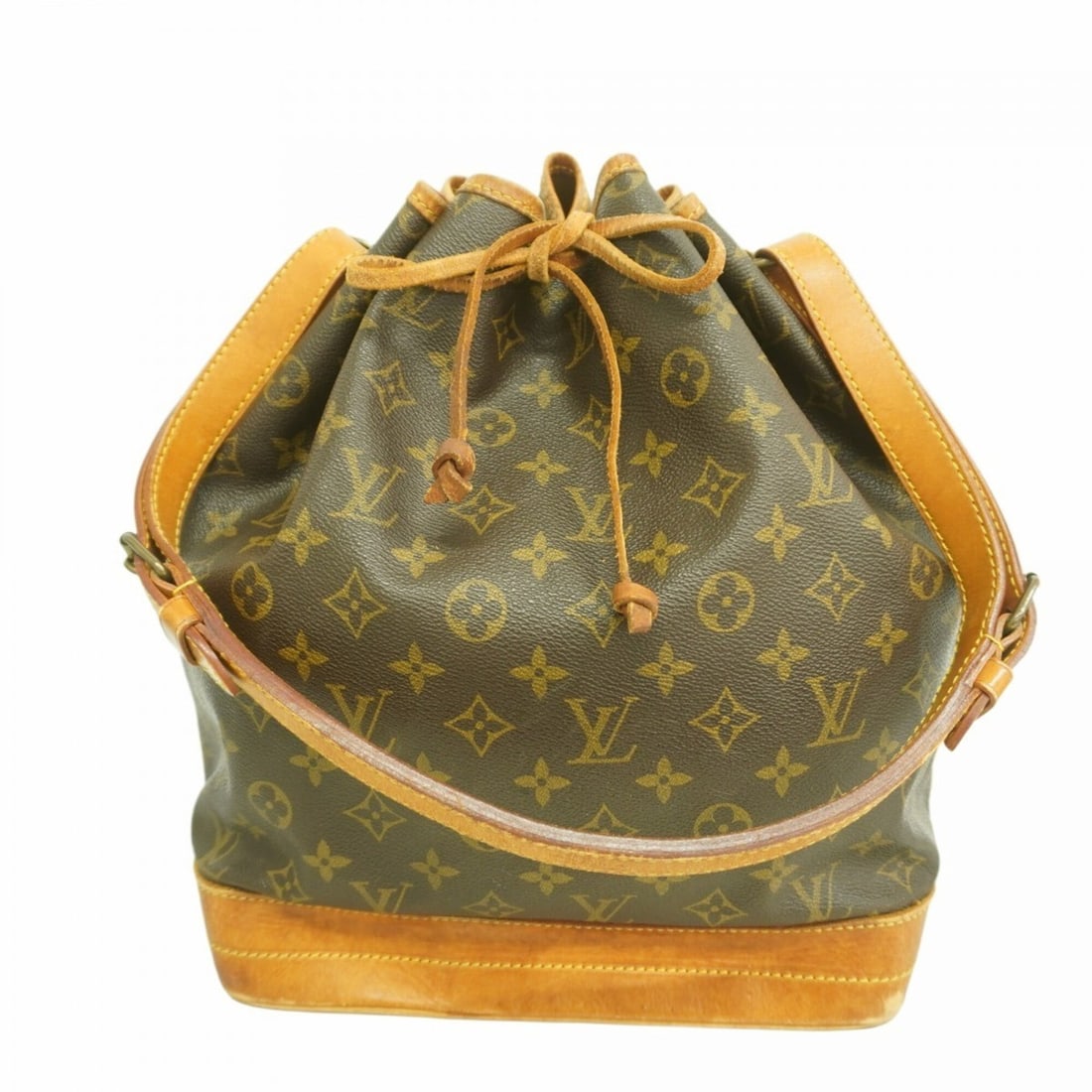 Louis Vuitton Monogram Noe Shoulder Bag M42224 Brown Women's: --- Catalog ---Category: SizeSize (HxWxD): 35cm x 25.5cm x 19cm / 13.77'' x 10.03'' x 7.48''Category: DesignType: Shoulder bagColor: BrownGender: WomenCategory: GeneralMPN: M42224Brand: Louis Vuitton-
