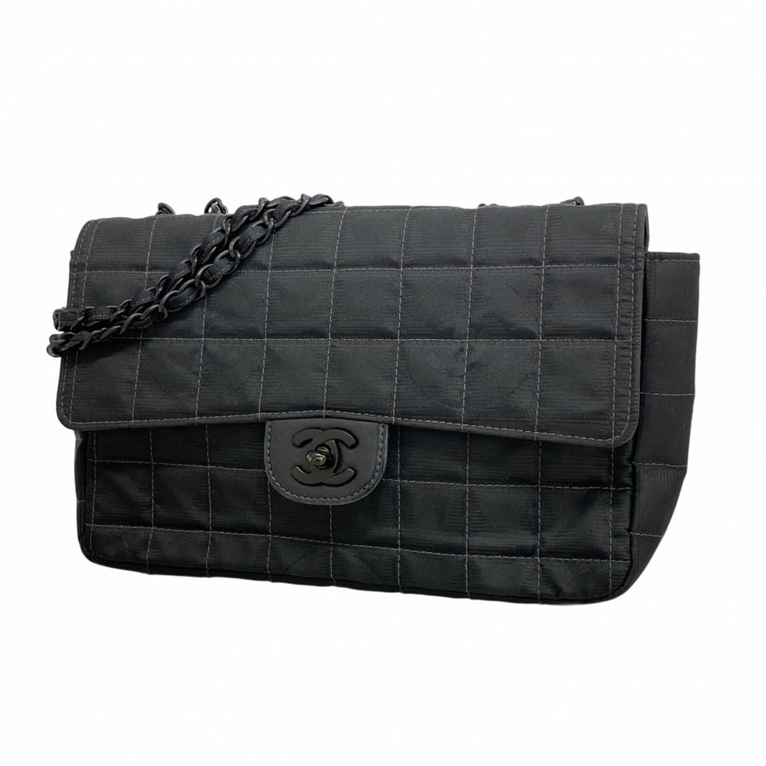 Chanel New Travel Shoulder Bag, Double Chain, Nylon, Black, Women's: --- Catalog ---Category: SizeSize (HxWxD): 16.5cm x 25cm x 6cm / 6.49'' x 9.84'' x 2.36''Category: DesignType: Shoulder bagColor: BlackGender: WomenMaterial: Nylon Hardware Color: SilverCategory: Gene
