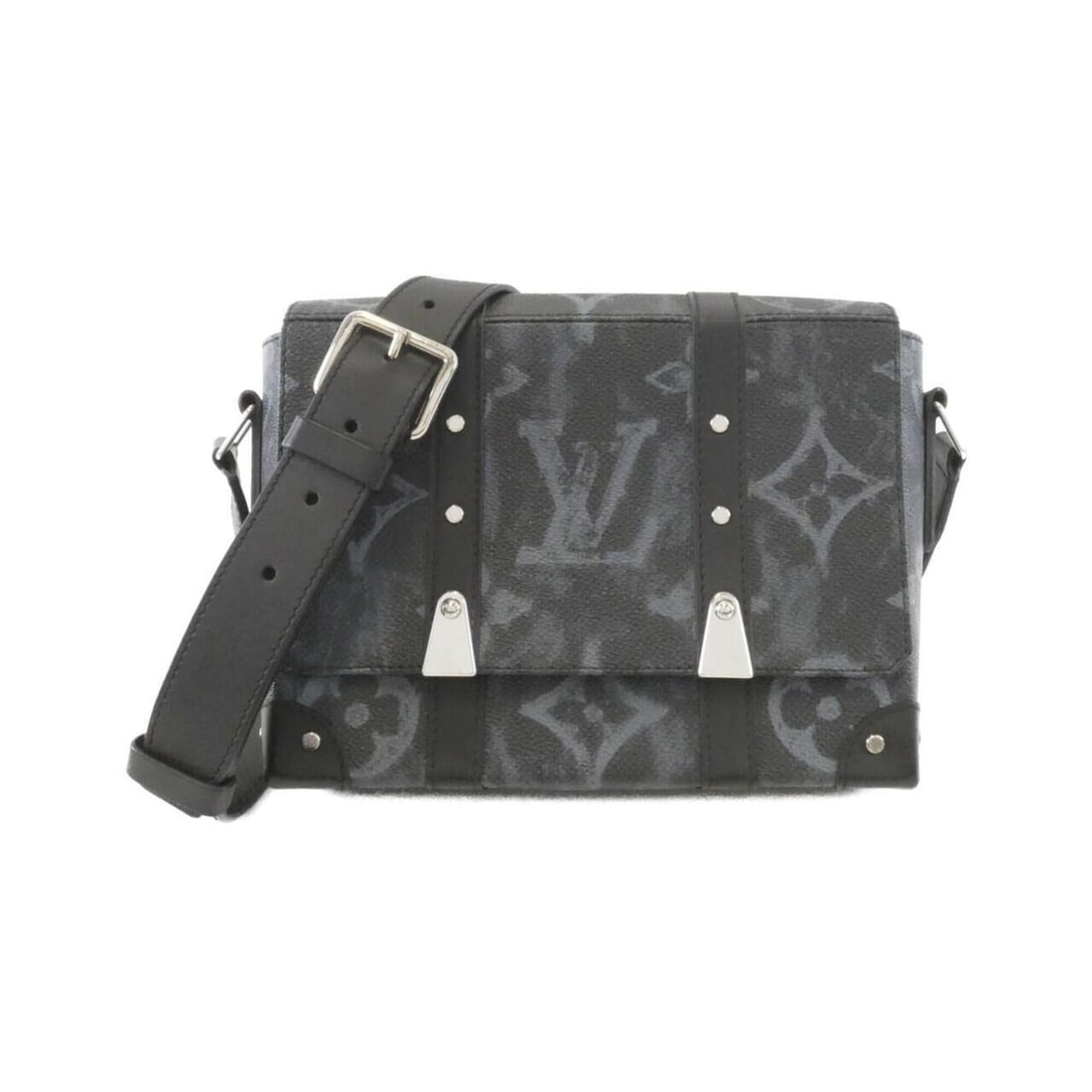 Louis Vuitton Monogram Pastel Noir Trunk Messenger M57271 Shoulder Bag: --- Catalog ---Category: SizeSize (HxWxD): 18cm x 24cm x 5.5cm / 7.08'' x 9.44'' x 2.16''Category: DesignType: Shoulder bagColor: BlackGender: WomenMaterial: Coated canvas Hardware Color: SilverCatego