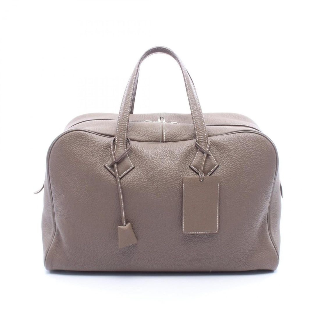 Hermes Victoria 43 Boston Bag Handbag Leather Taurillon Clemence Women's Gray: --- Catalog ---Category: SizeSize (HxWxD): 26cm x 43cm x 19cm / 10.23'' x 16.92'' x 7.48''Category: DesignType: Boston bag, HandbagColor: Etoupe gray, GrayGender: WomenMaterial: Leather Leather/Fur Ty