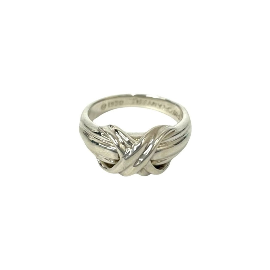 TIFFANY&Co. Tiffany Signature Cross Ring, Sterling Silver 925, Women's/Men's Silver, 37293: --- Catalog ---Category: SizeJP Size: 10US Size: 5.5Category: DesignType: Band ringColor: SilverGender: Men,WomenMaterial: Silver 925Category: GeneralBrand: Tiffany--- Item List ---Section: ConditionR