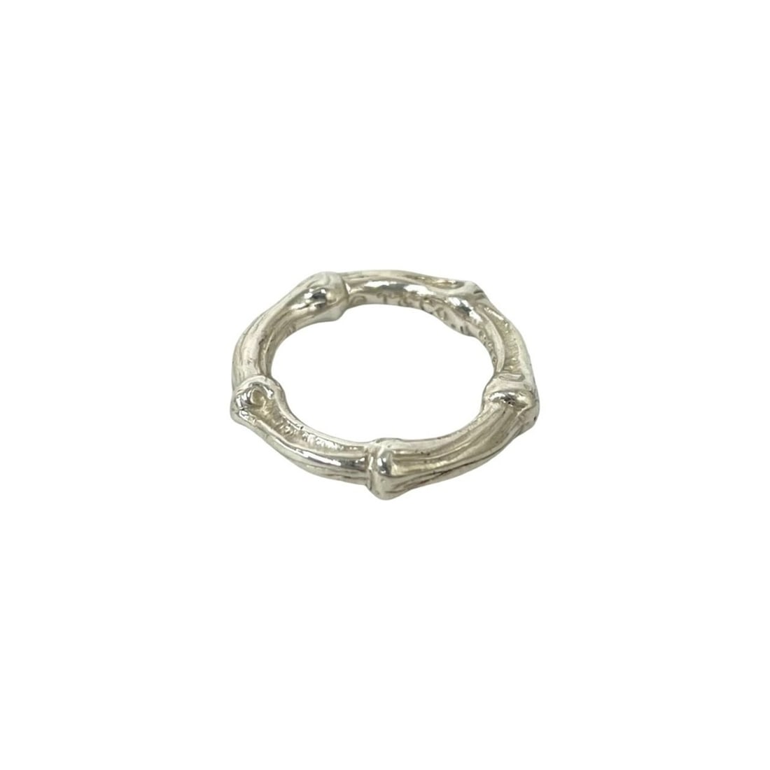 TIFFANY&Co. Tiffany Bamboo Sterling Silver 925 Ring, Finger Accessory, 4-001: --- Catalog ---Category: SizeJP Size: 7US Size: 4Category: DesignType: Band ringColor: SilverGender: WomenMaterial: Silver 925Category: GeneralBrand: Tiffany--- Item List ---Section: ConditionRanking: