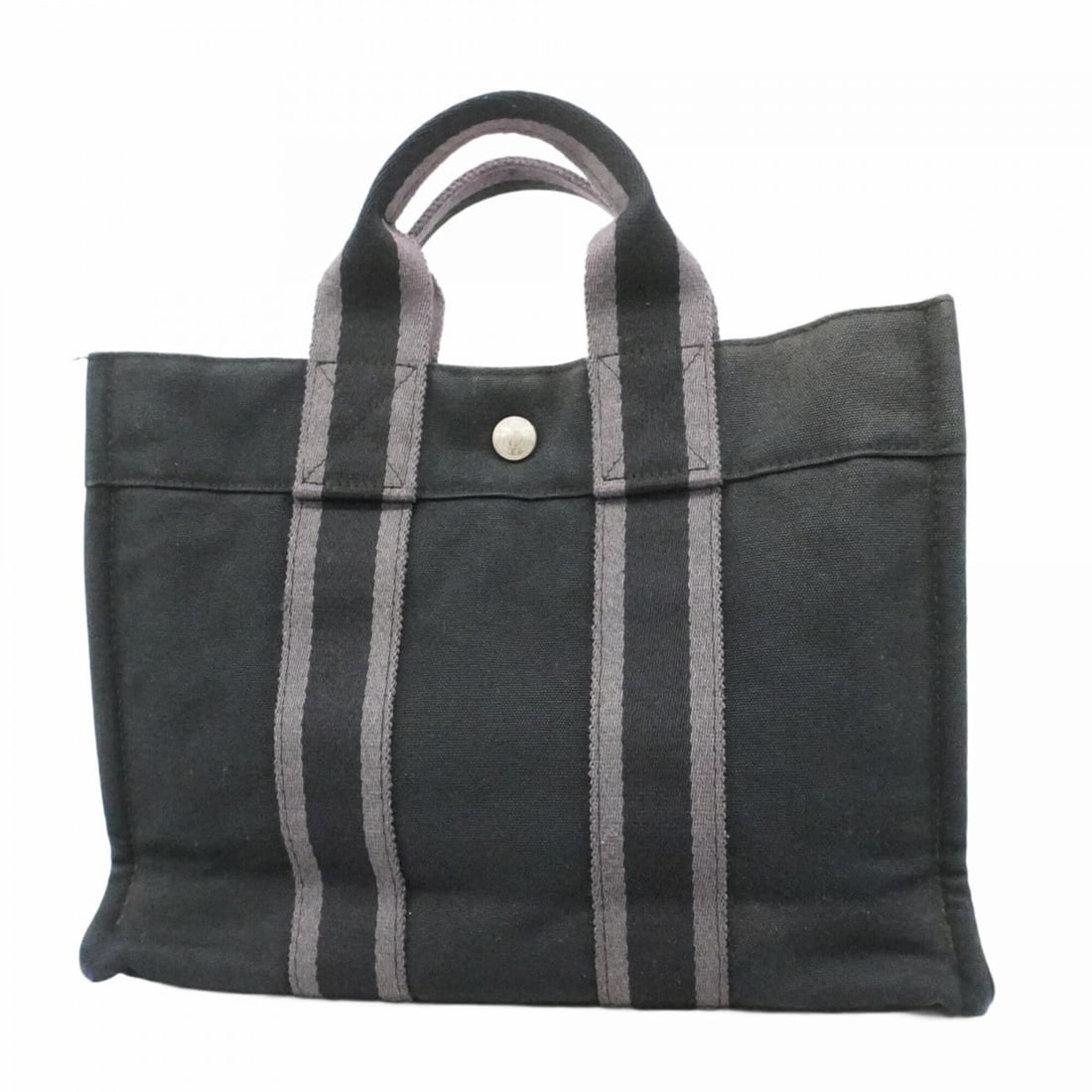 Hermes Fourre-Tout PM Canvas Tote Bag, Black/Gray, Women's: --- Catalog ---Category: SizeSize (HxWxD): 23cm x 30.5cm x 8cm / 9.05'' x 12'' x 3.14''Category: DesignType: Tote bagColor: Black, GrayGender: WomenMaterial: Canvas Hardware Color: SilverCategory: Gen